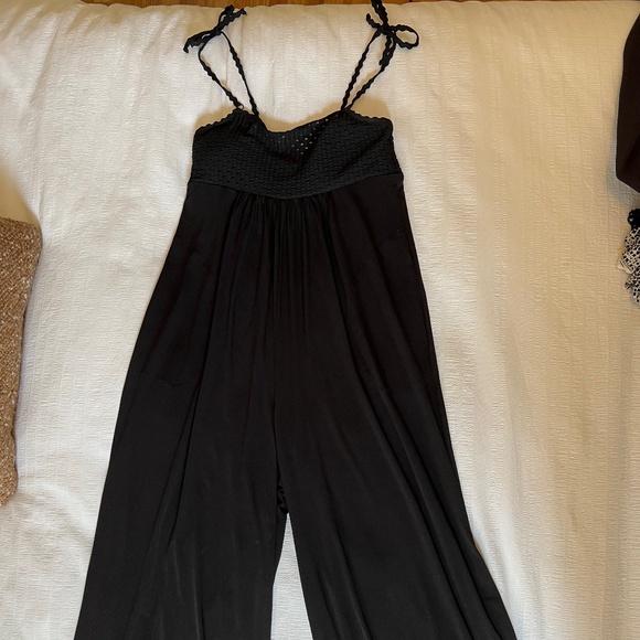 Robin Piccone Chira Jumpsuit Cover Up Size M Black NWOT - Picture 9 of 14